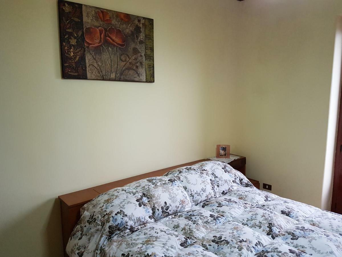 La Nicchia Di Gangi Apartamento Exterior foto